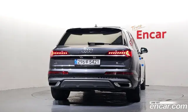 Audi Q7 2021 3.0 АКПП, миниатюра 4