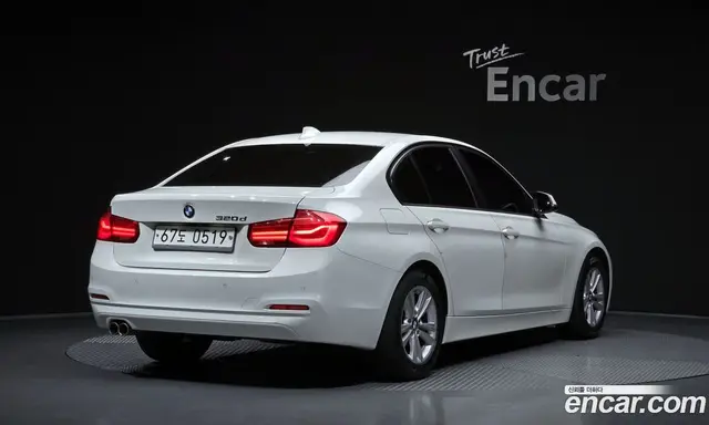 BMW 3 серия 2016 2.0 АКПП, миниатюра 2