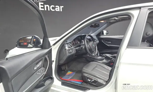 BMW 3 серия 2016 2.0 АКПП, миниатюра 10
