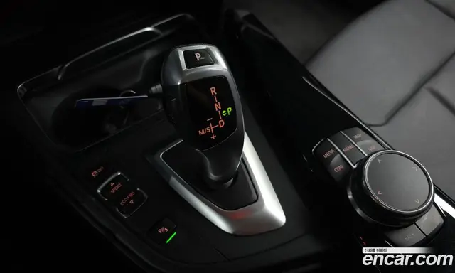 BMW 3 серия 2017 2.0 АКПП, миниатюра 11