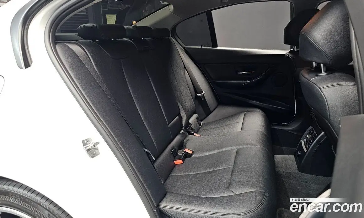 BMW 3 серия 2018 2.0 АКПП, фото 12