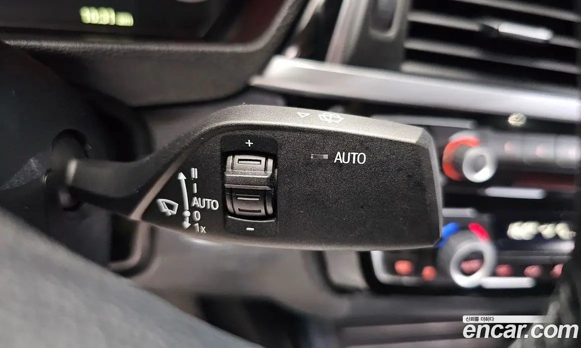 BMW 3 серия 2018 2.0 АКПП, фото 19