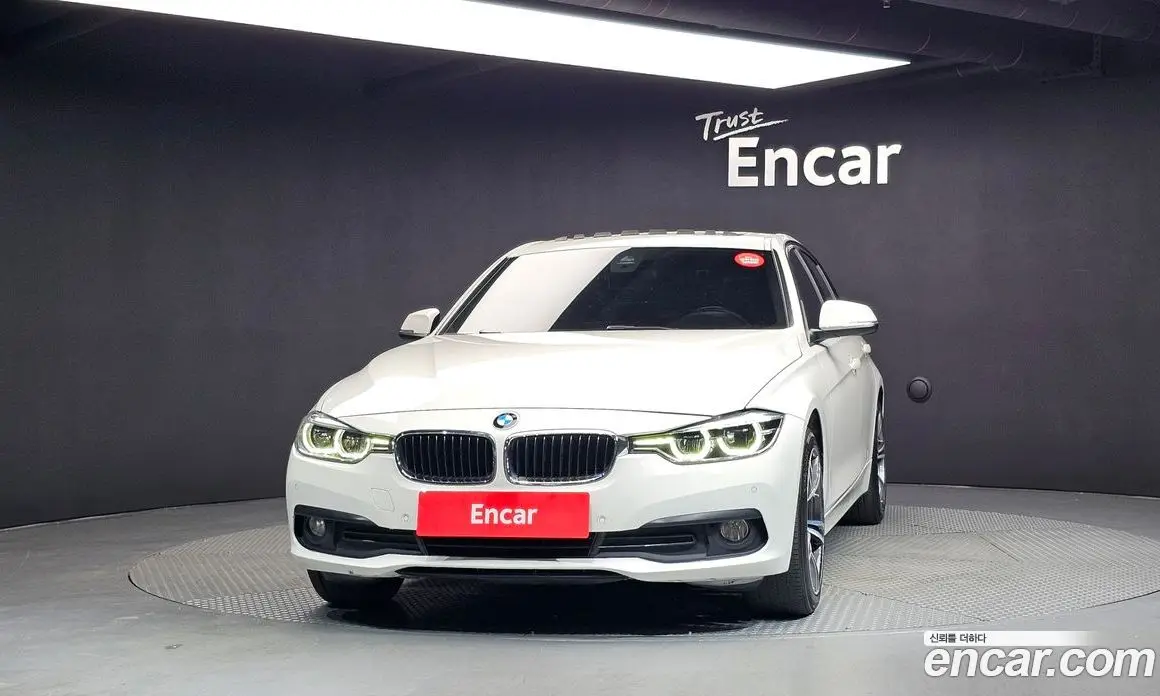 BMW 3 серия 2018 2.0 АКПП, фото 3