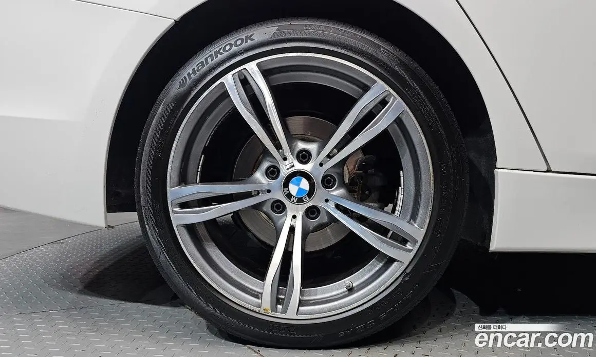 BMW 3 серия 2018 2.0 АКПП, фото 5