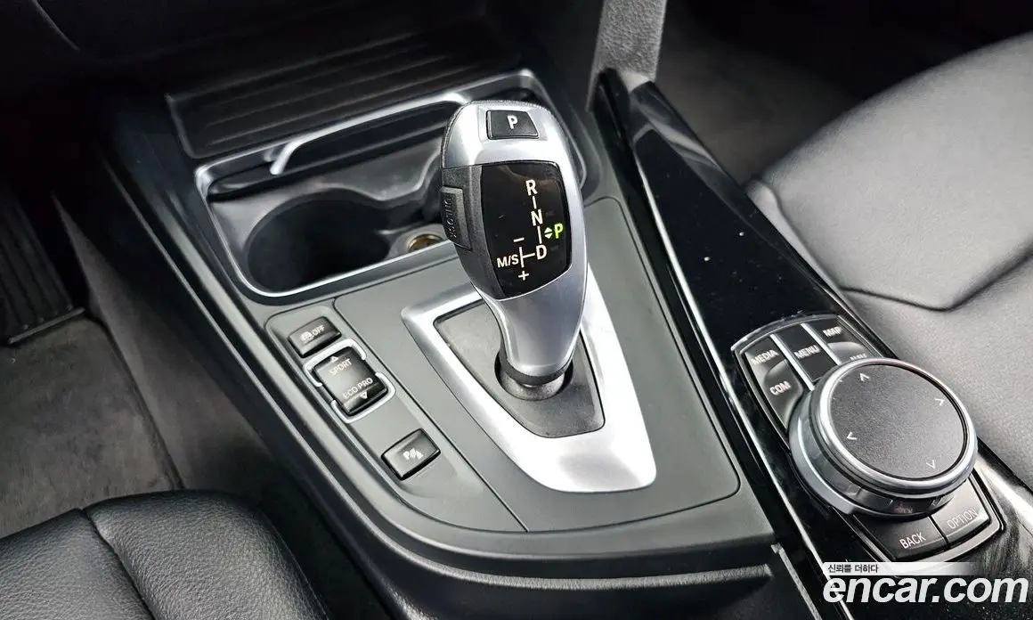 BMW 3 серия 2018 2.0 АКПП, фото 9