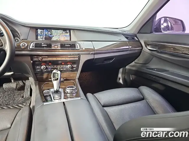 BMW 7 серия 2014 3.0 АКПП, миниатюра 9