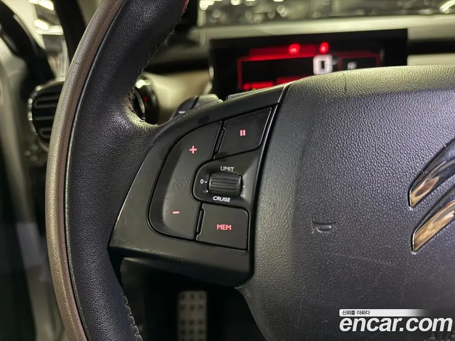 Citroen C4 Cactus 2017 1.6 АКПП, фото 12 Citroen C4 Cactus 2017 1.6 АКПП, фото 12