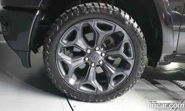 Dodge Ram Pick Up 2020 5.7 АКПП, миниатюра 4