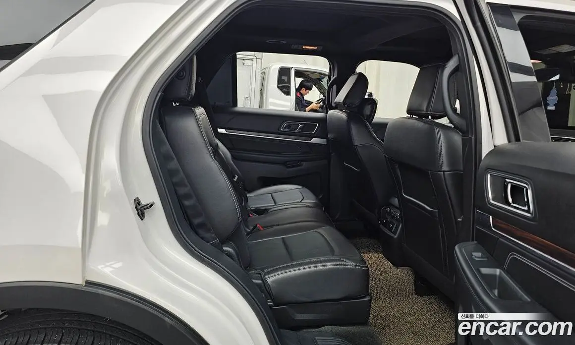 Ford Explorer 2018 2.3 АКПП, фото 17