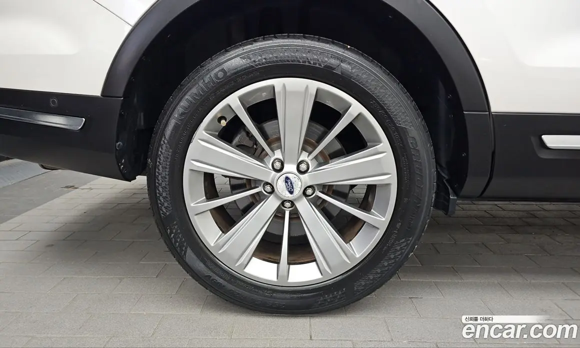 Ford Explorer 2018 2.3 АКПП, фото 5