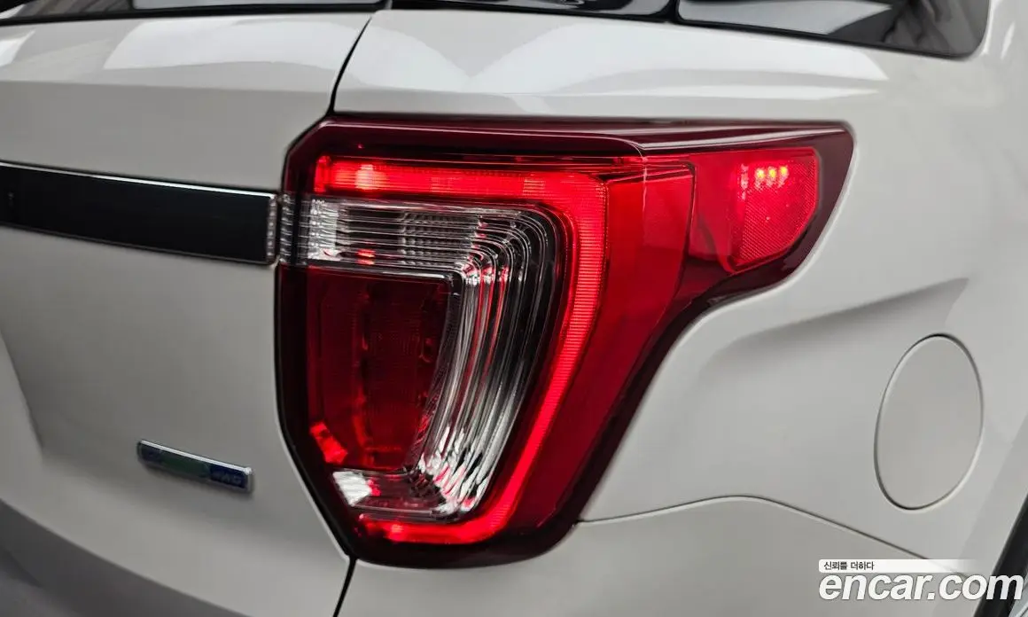 Ford Explorer 2018 2.3 АКПП, фото 9