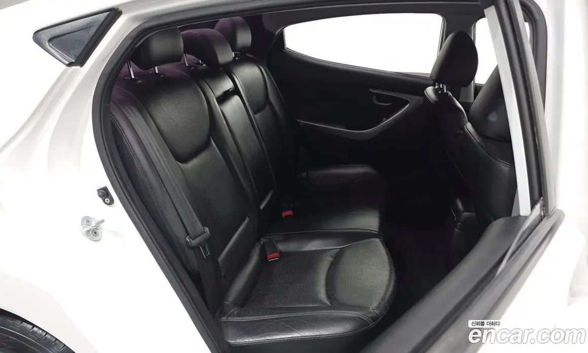 Hyundai Avante 2011 1.6 АКПП, фото 16