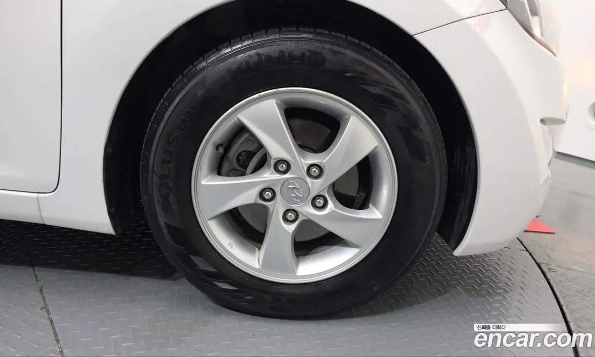 Hyundai Avante 2011 1.6 АКПП, фото 6