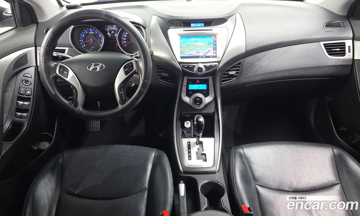 Hyundai Avante 2011 1.6 АКПП, фото 9