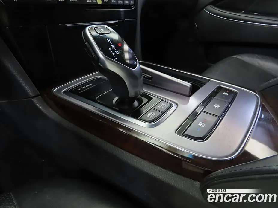 Hyundai Equus 2013 3.8 АКПП, фото 11 Hyundai Equus 2013 3.8 АКПП, фото 11