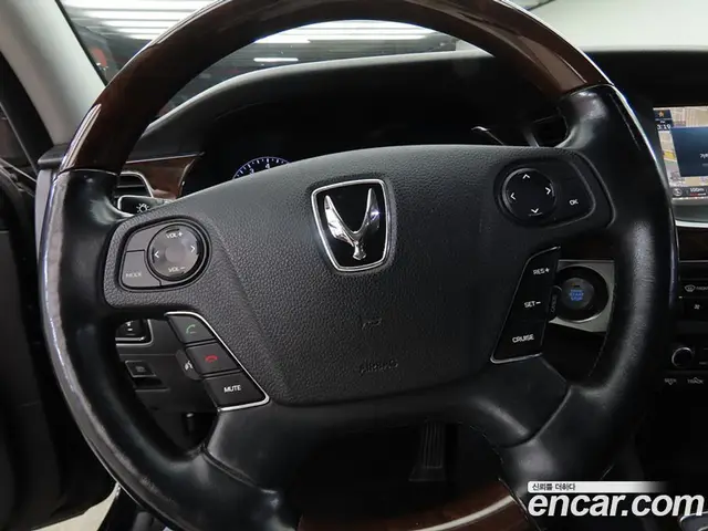Hyundai Equus 2013 3.8 АКПП, миниатюра 8 Hyundai Equus 2013 3.8 АКПП, миниатюра 8