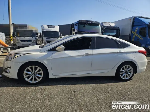 Hyundai i40, 2012, 208 000 км