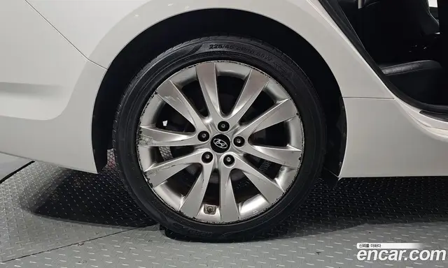 Hyundai i40 2013 2.0 АКПП, миниатюра 4 Hyundai i40 2013 2.0 АКПП, миниатюра 4