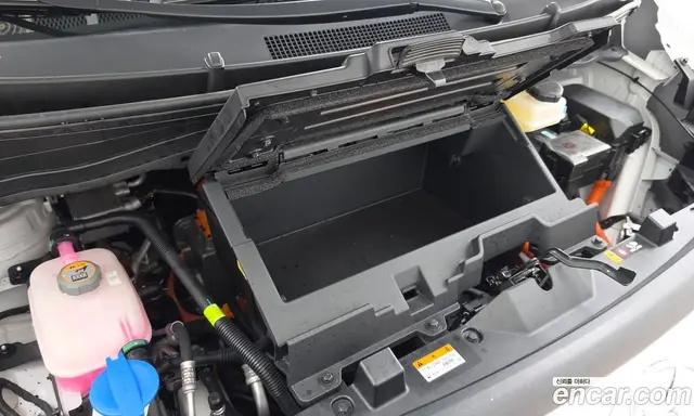 Hyundai ST1 2025 0.1 АКПП, миниатюра 6