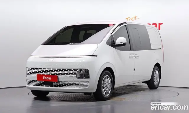 Hyundai Staria, 2024, 100 285 км