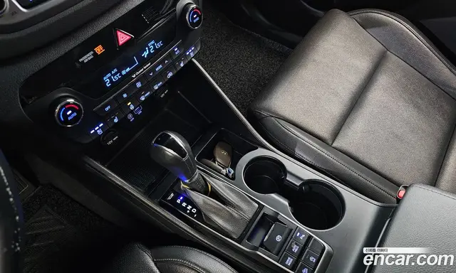 Hyundai Tucson 2016 1.7 АКПП, миниатюра 12