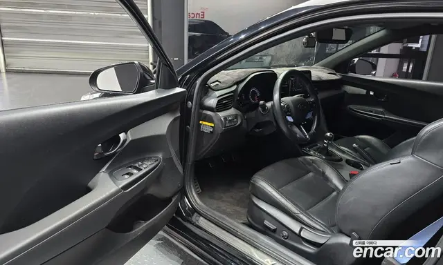 Hyundai Veloster 2020 2.0 МКПП, миниатюра 10