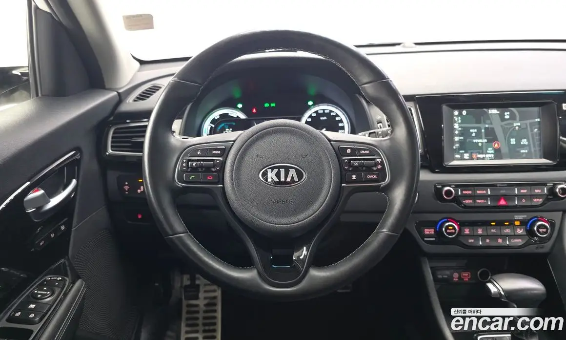 Kia Niro 2018 1.6 АКПП, фото 19