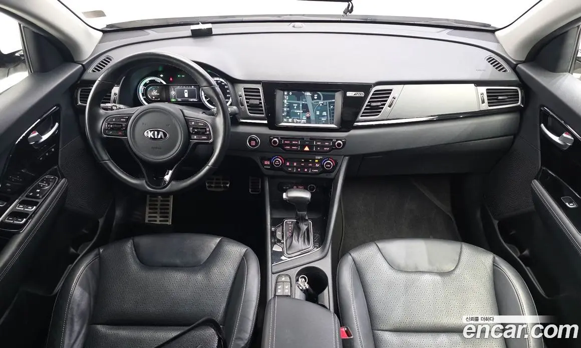 Kia Niro 2018 1.6 АКПП, фото 10