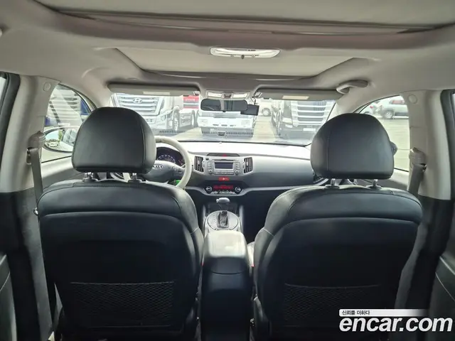 Kia Sportage 2011 2.0 АКПП, миниатюра 7 Kia Sportage 2011 2.0 АКПП, миниатюра 7