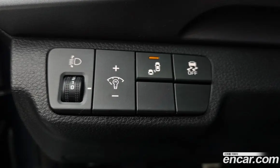 Kia Stonic 2019 1.4 АКПП, фото 13