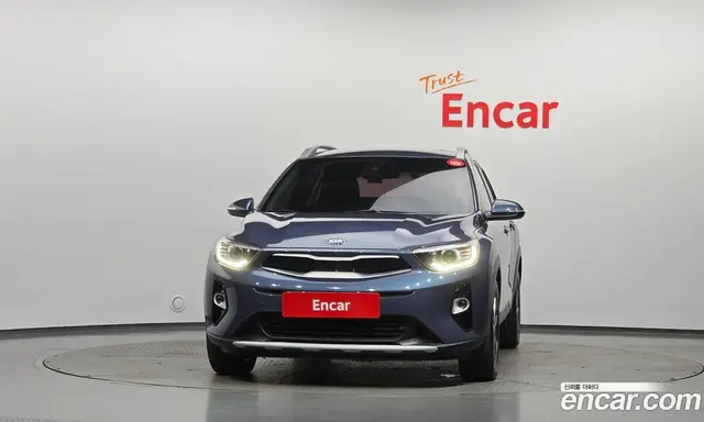 Kia Stonic 2019 1.4 АКПП, миниатюра 3