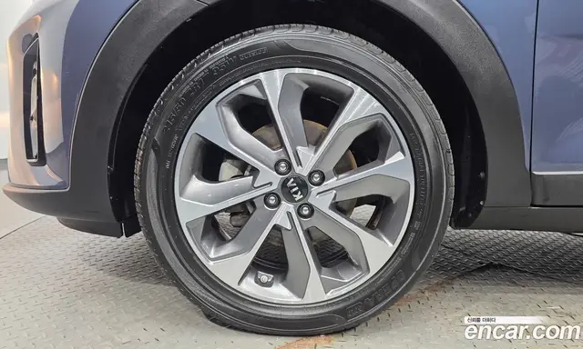 Kia Stonic 2019 1.4 АКПП, миниатюра 5