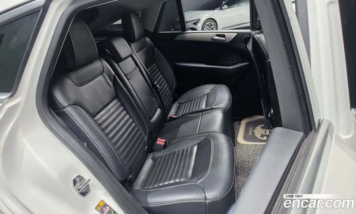 Mercedes-Benz GLE-Class 2018 3.0 АКПП, фото 17