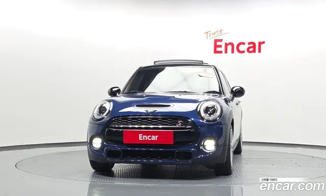 Mini Cooper 2016 2.0 АКПП, миниатюра 2