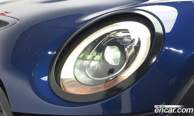 Mini Cooper 2016 2.0 АКПП, миниатюра 7