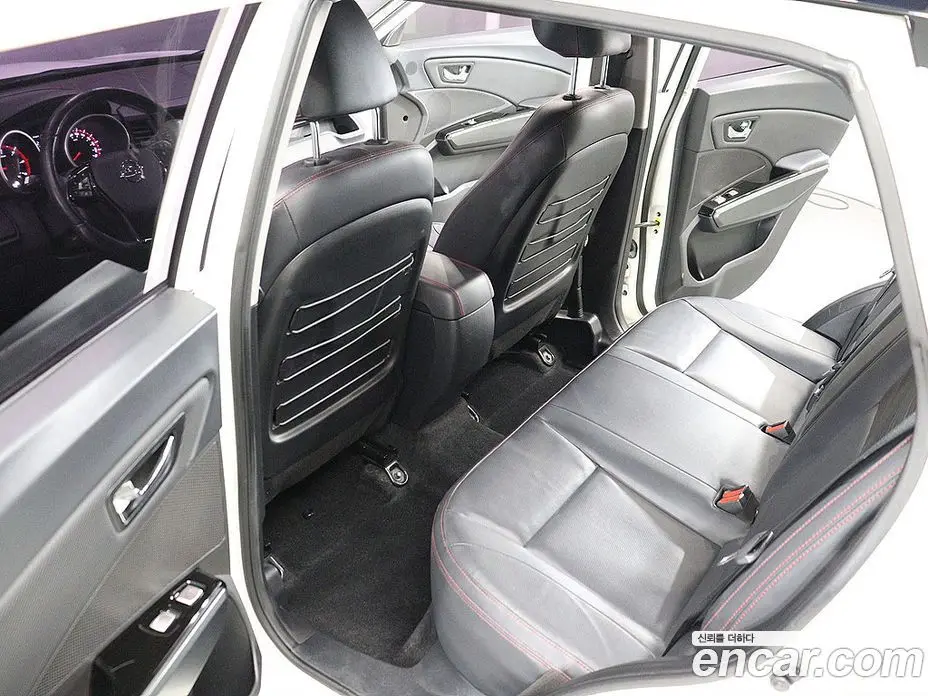 SsangYong TIBOLI 2016 1.6 АКПП, фото 16