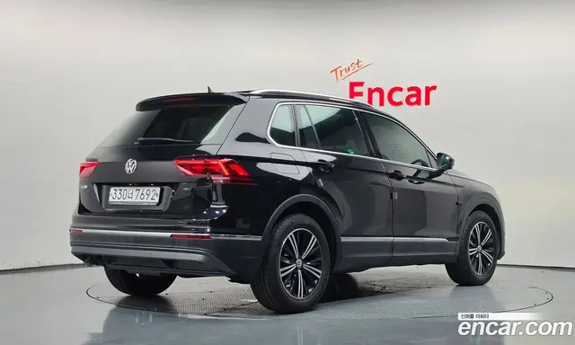 Volkswagen Tiguan 2020 2.0 АКПП, миниатюра 2