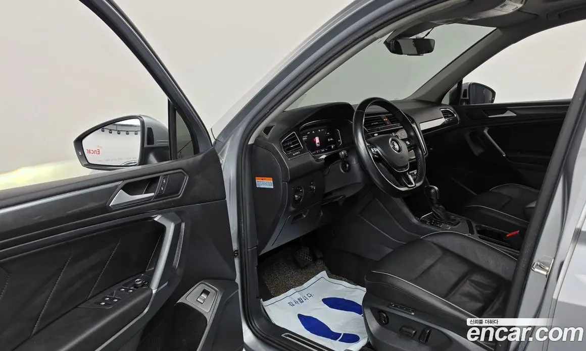Volkswagen Tiguan 2020 2.0 АКПП, фото 10