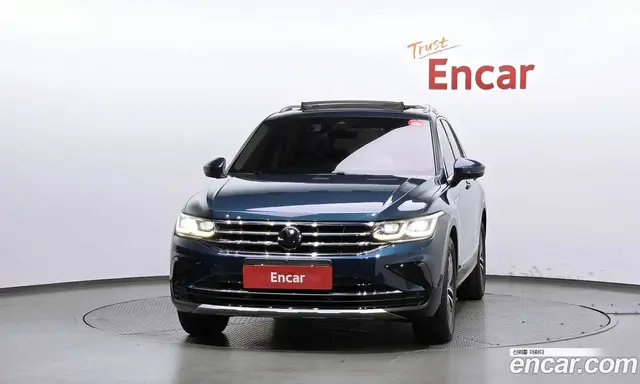 Volkswagen Tiguan 2022 2.0 АКПП, миниатюра 3