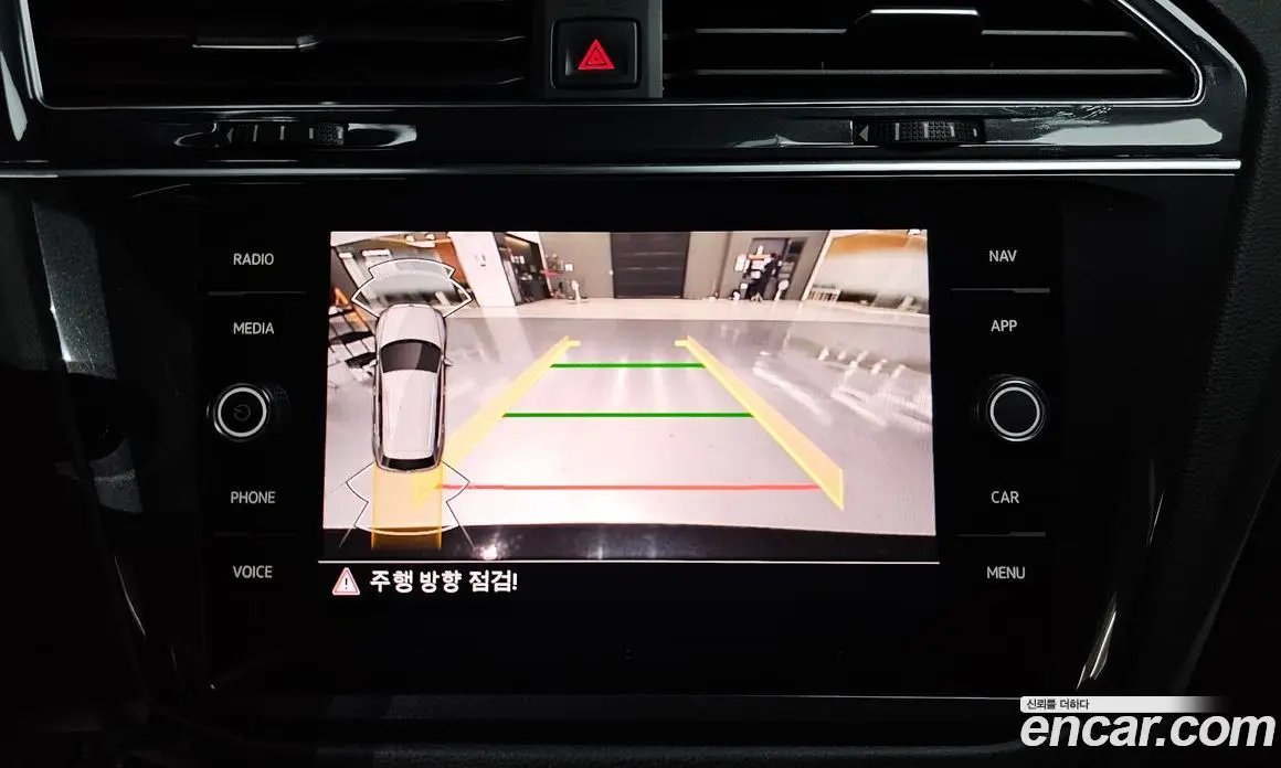 Volkswagen Tiguan 2022 2.0 АКПП, фото 19