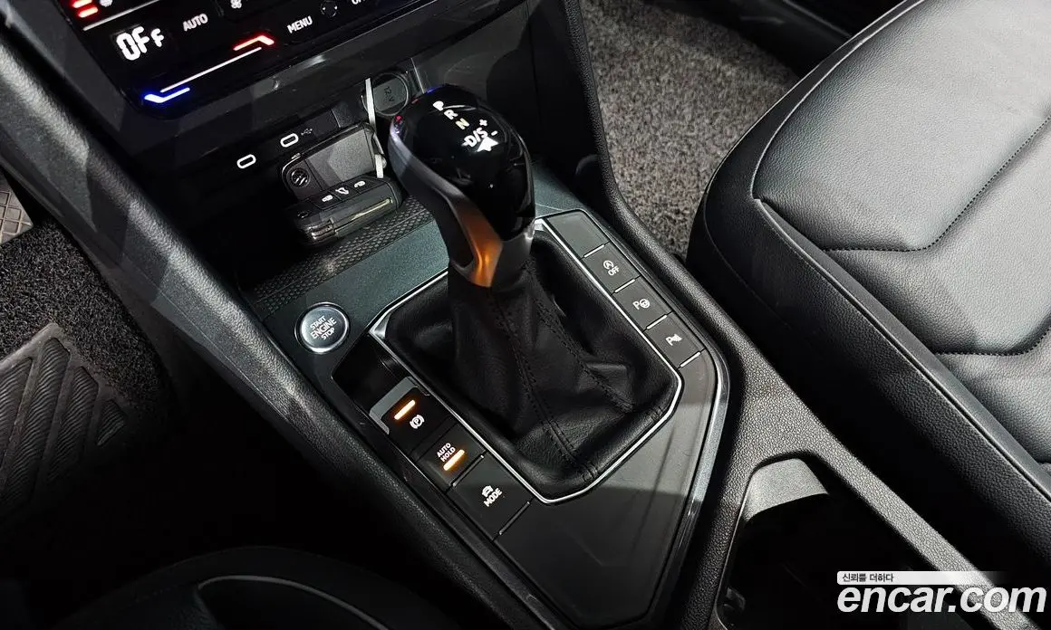 Volkswagen Tiguan 2022 2.0 АКПП, фото 9