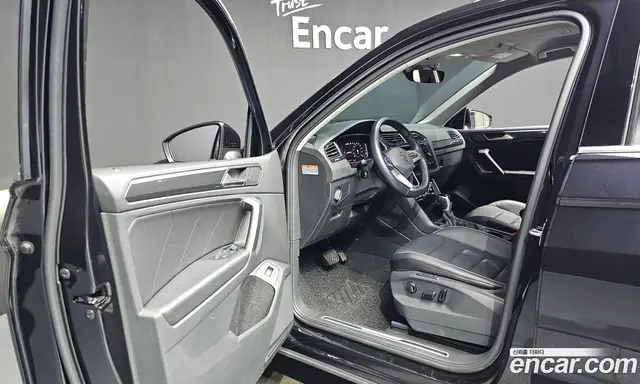 Volkswagen Tiguan 2022 2.0 АКПП, миниатюра 10