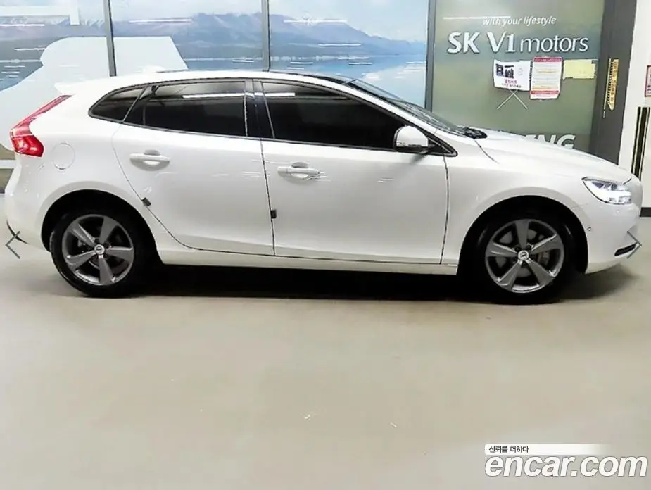 Volvo V40 2017 2.0 АКПП, фото 3