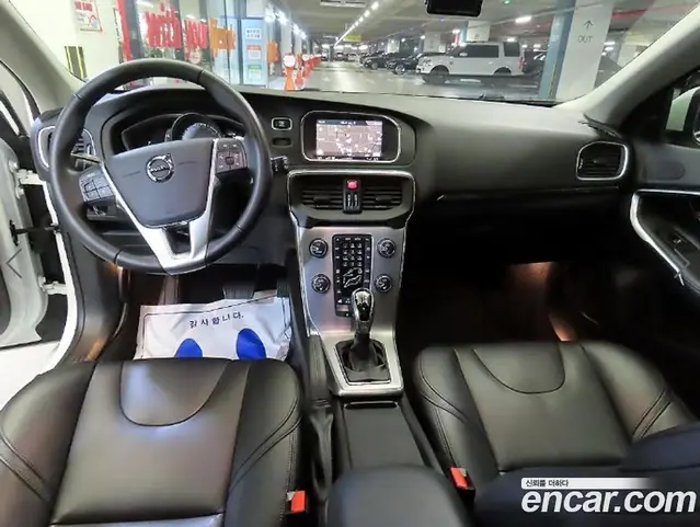 Volvo V40 2017 2.0 АКПП, миниатюра 10