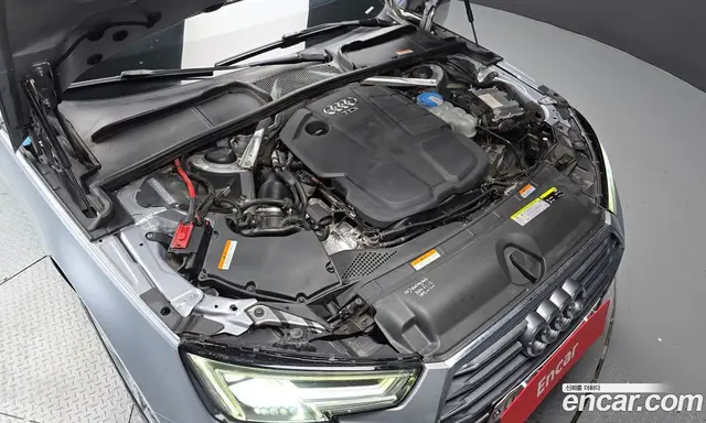 Audi A4 2018 2.0 АКПП, миниатюра 6