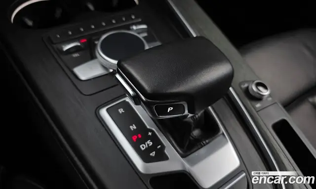 Audi A4 2018 2.0 АКПП, миниатюра 9