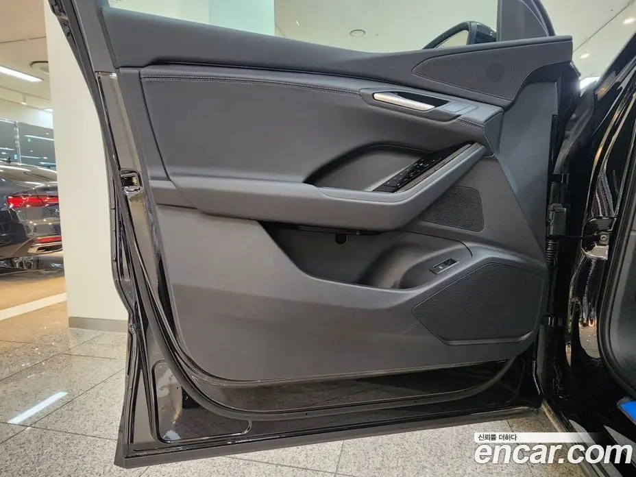 Audi Q6 e-tron 2025 0.1 АКПП, фото 11