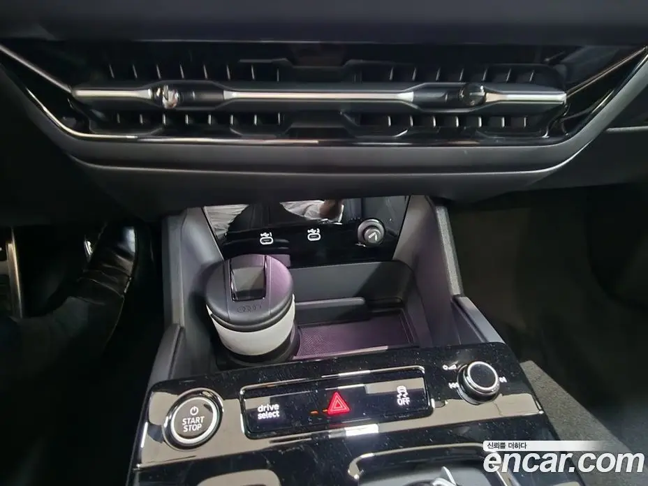 Audi Q6 e-tron 2025 0.1 АКПП, фото 14