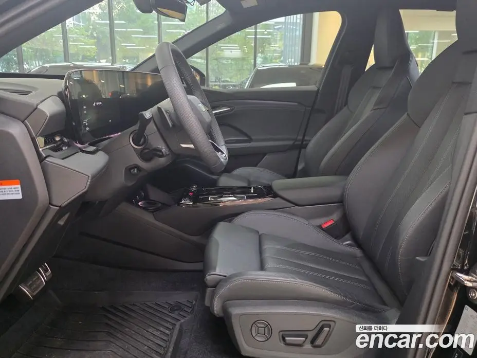 Audi Q6 e-tron 2025 0.1 АКПП, фото 10