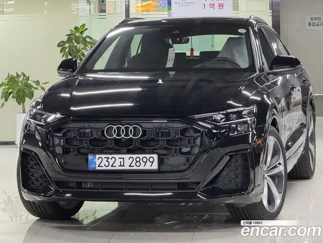 Audi Q8, 2026, 12 км